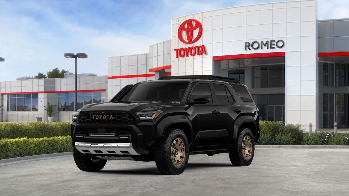 2026 Toyota 4Runner i-FORCE MAX 4Runner Trailhunter in Black — front three-quarter view